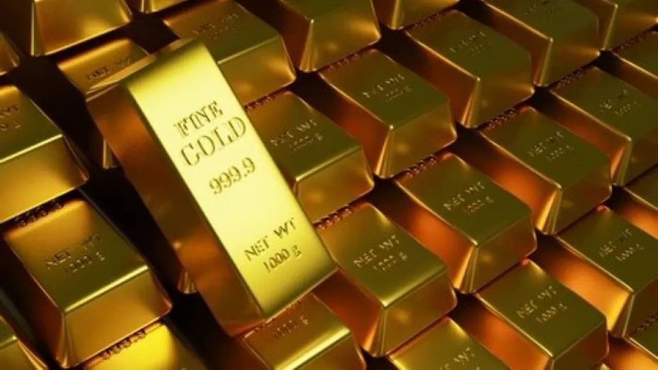 تراجع بنسبة 1.3%.. سعر الذهب يهبط دون مستوى 5 آلاف دولار عالميًا